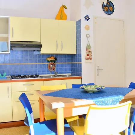 Апартаменты Three-bedroom Very Close To The
