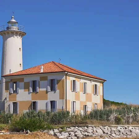 Lägenhet Three-bedroom Very Close To The Bibione