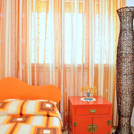 Διαμέρισμα Three-bedroom Very Close To The