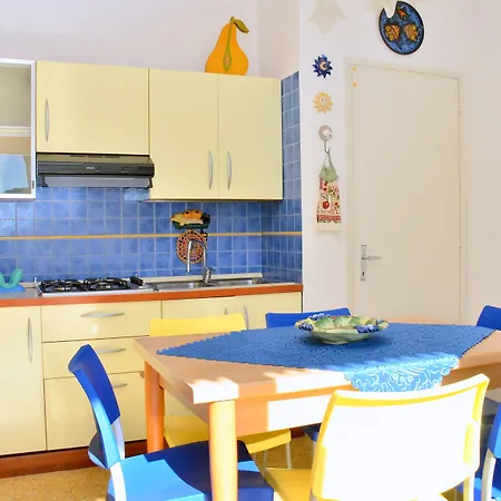 Three-bedroom Very Close To The Apartamento Bibione