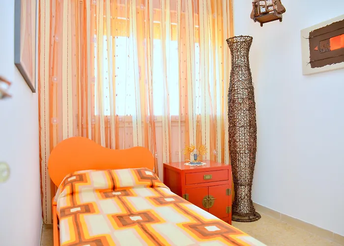 Three-bedroom Very Close To The Daire *